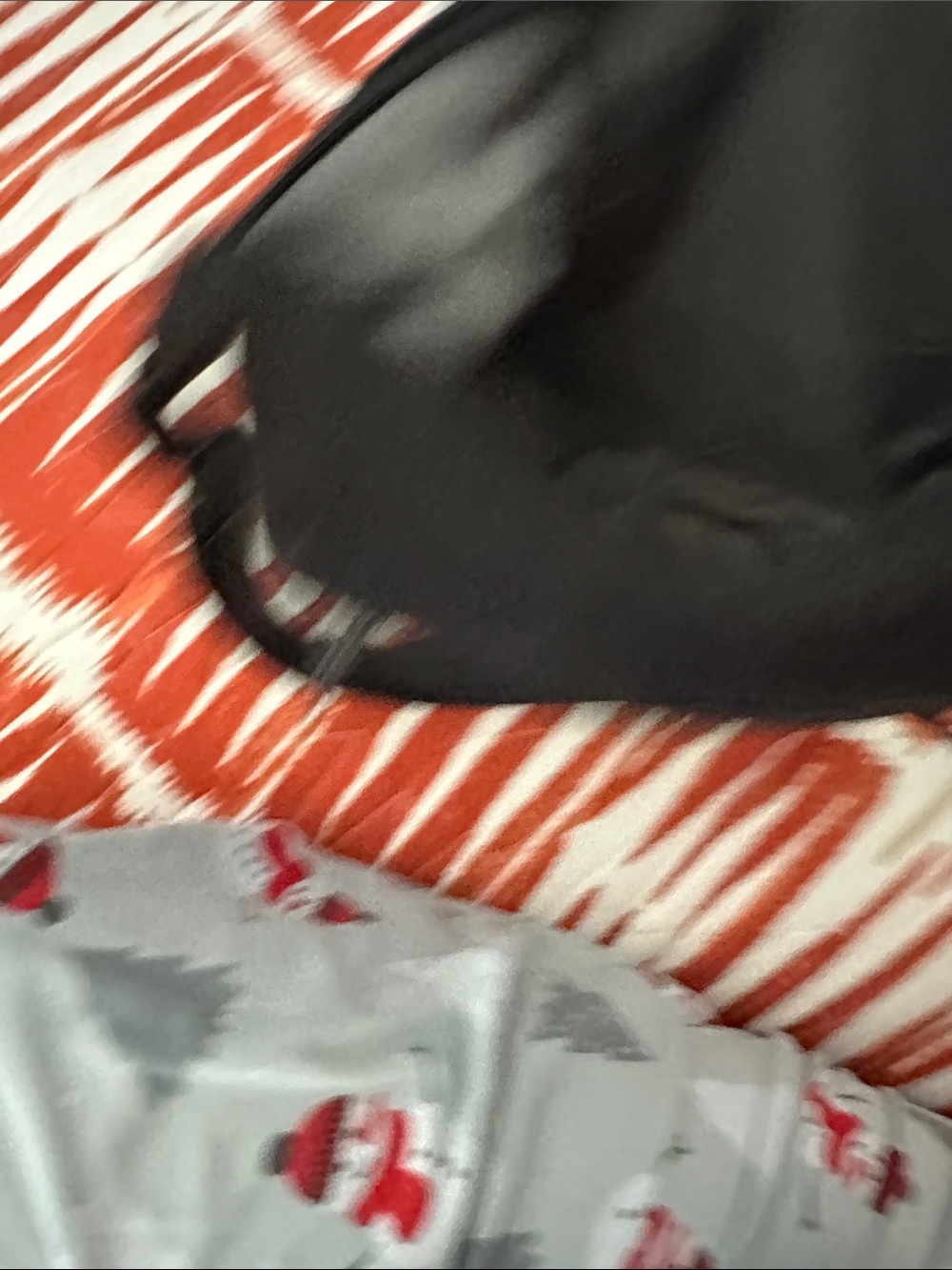 Kavu Black Canvas Crossbody Sling Bag - Picture 4 of 4